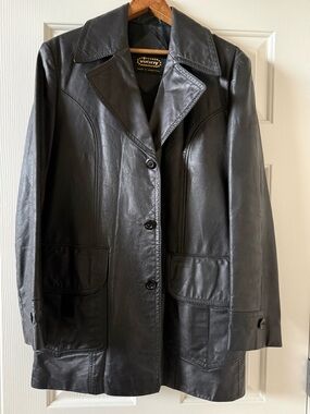 Vintage Black Leather Button-Front Women's/Men’s Coat